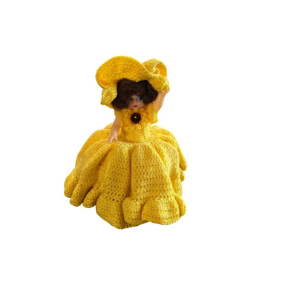 Toilet paper cover doll Vintage ‘60’s yellow crocheted